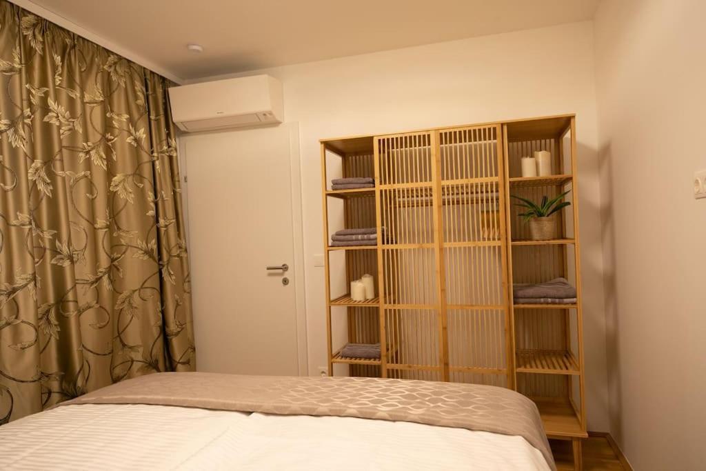 Schoenes Living Am Donauufer Vienna Exterior photo